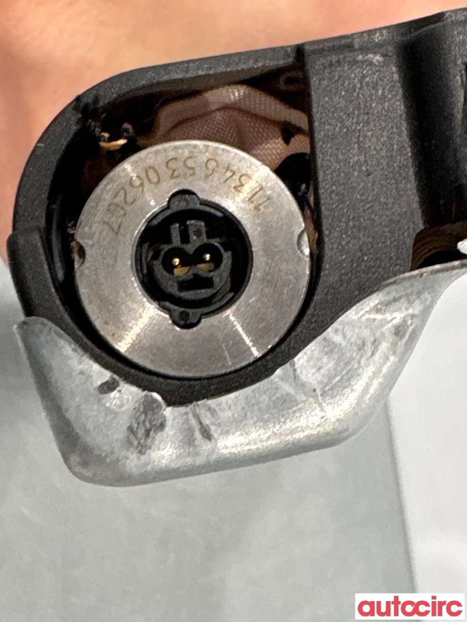 Airbag kne til VW Golf VI 2008-2012 (VOLKSWAGEN|5K1880841D||5K1880841F)