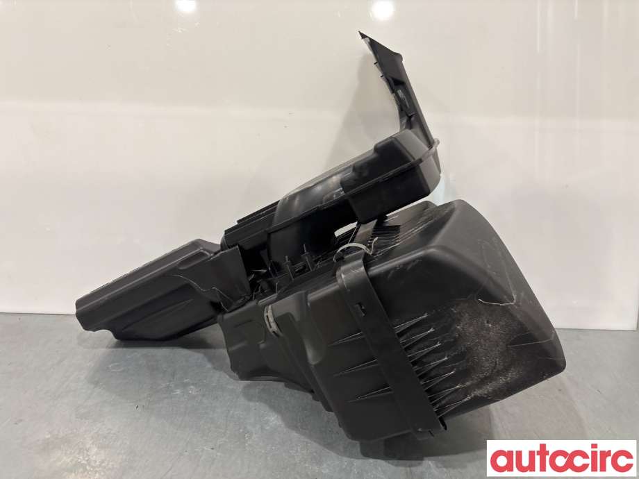 Luftfilterboks til Mazda 3 2013-2016 (Type III, Fase 1) (MAZDA|PE01-13-3AX|)