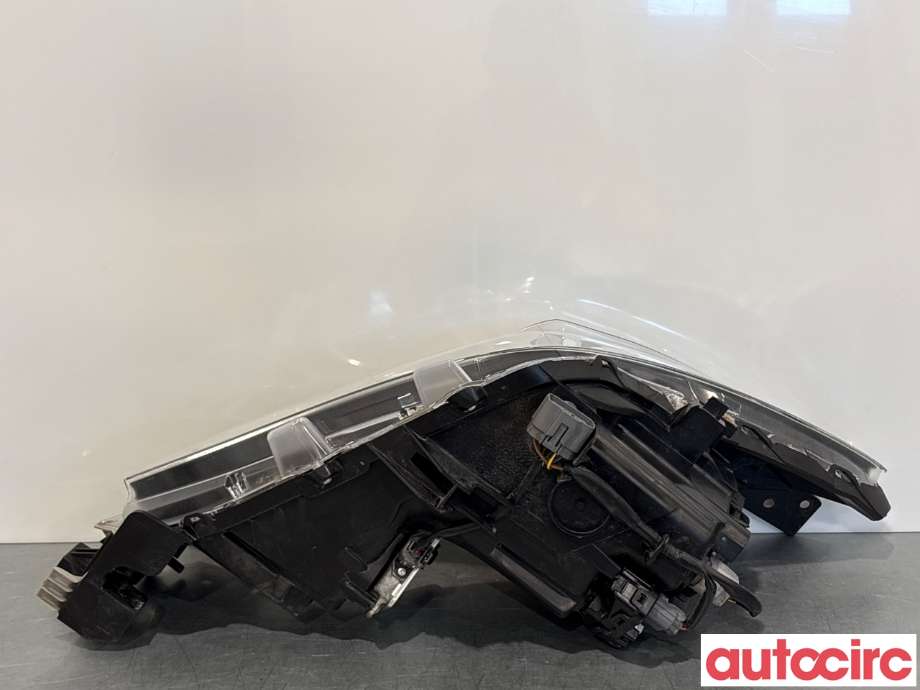 Frontlykt venstre halogen til Mazda 3 2013-2016 (Type III, Fase 1)  (MAZDA|BHR2-51-041B||BHR251040)
