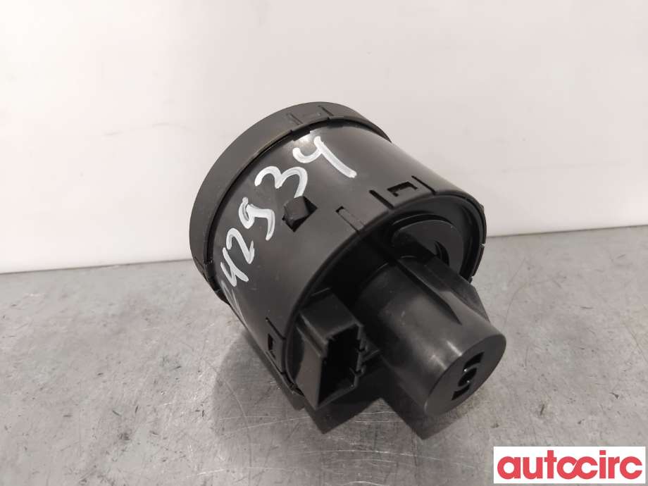 Bryter lys til VW Golf VII 2012-2017 (Fase 1) (VOLKSWAGEN|5G0941431BD|10097012)