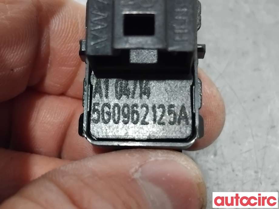 Bryter diverse til VW Golf VII 2012-2017 (Fase 1) (VOLKSWAGEN|5G0962125A|)