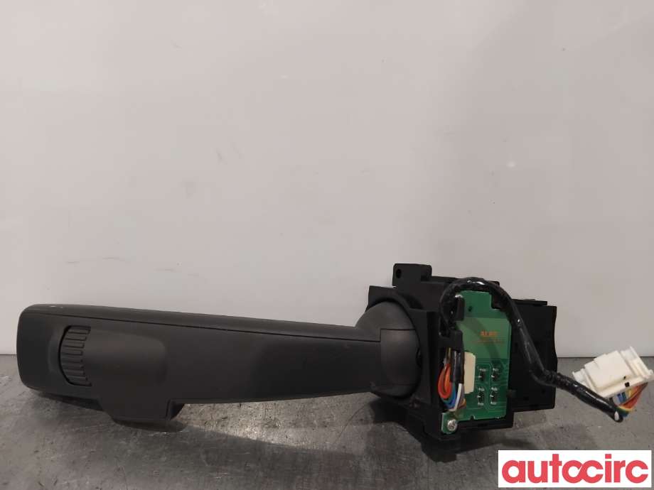 Bryter blink til Volvo V70 2007-2013 (Type III, Fase 1) (VOLVO|31327905||31334647)