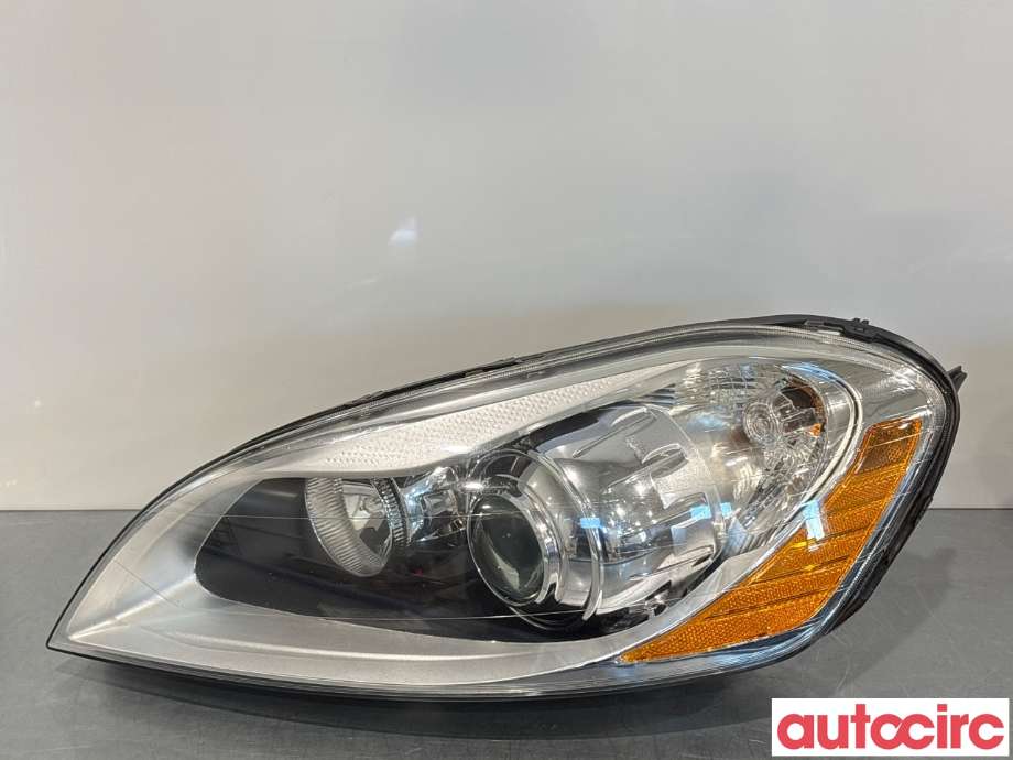 Frontlykt venstre halogen til Volvo XC60, 2008-2013 (Type I, Fase 1) (VOLVO|31420679)