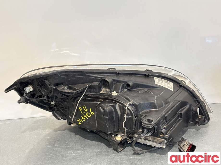 Frontlykt venstre halogen til Volvo XC60 2008-2013 (Type I, Fase 1) (VOLVO|31420679|89902826|30763135)