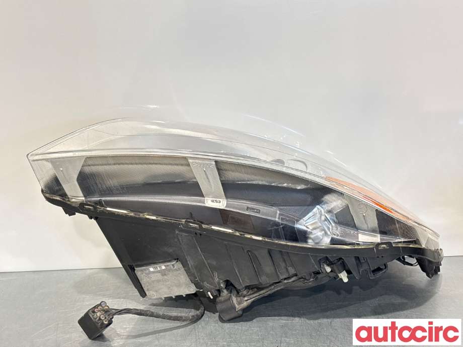 Frontlykt venstre halogen til Volvo XC60 2008-2013 (Type I, Fase 1) (VOLVO|31420679|89902826|30763135)