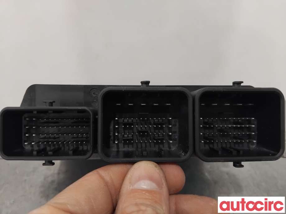 Styreenhet motor til Volvo V70 2007-2013 (Type III, Fase 1)  (VOLVO|36001832|S180134102|31355669)