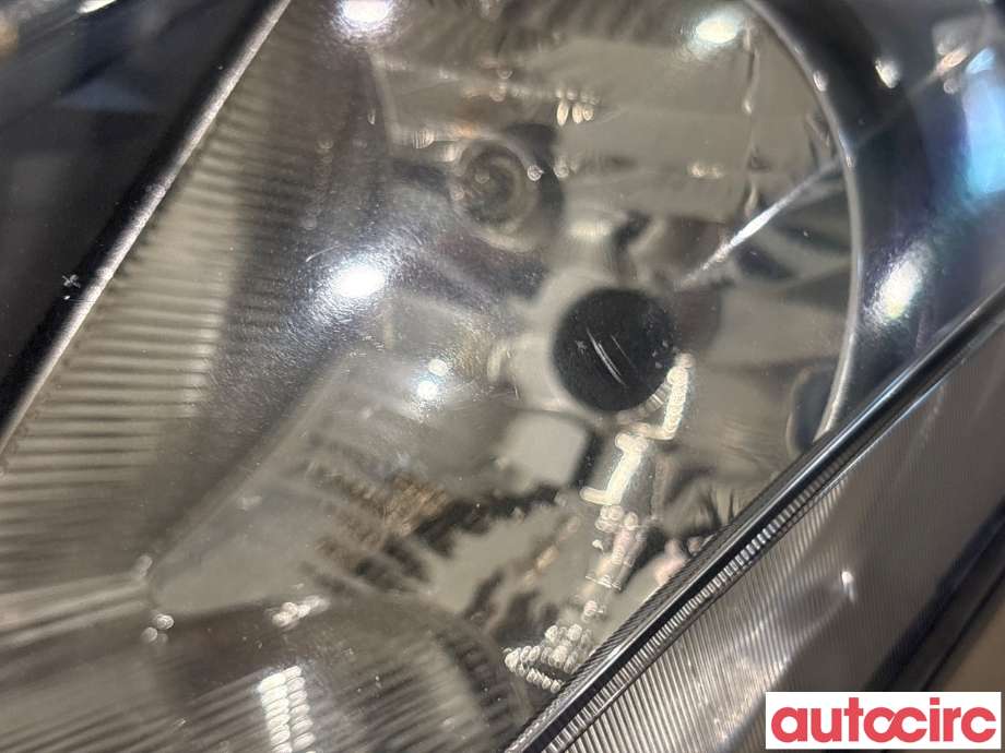 Frontlykt høyre halogen til Ford Transit Connect 2013-2018 Type II, Fase 1 (FORD|NO NUMBER|90036438|DT11-13W029DC)