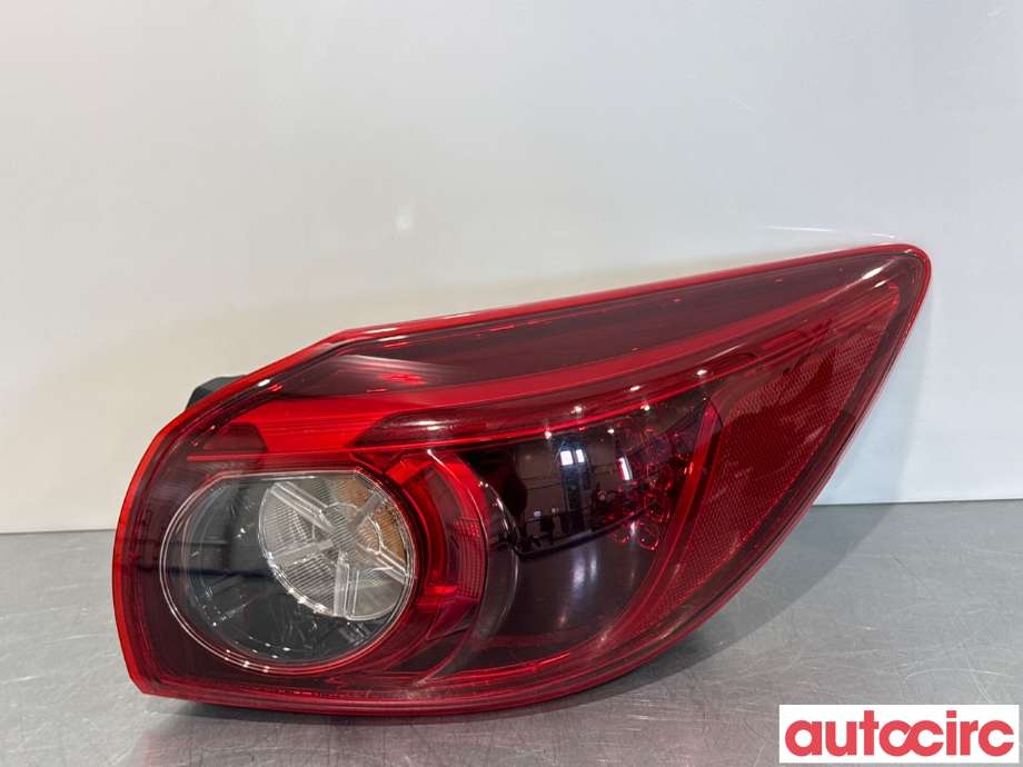 Baklykt høyre til Mazda 3, 2013-2016 (Type III, Fase 1) (MAZDA|B45D-51-150D)