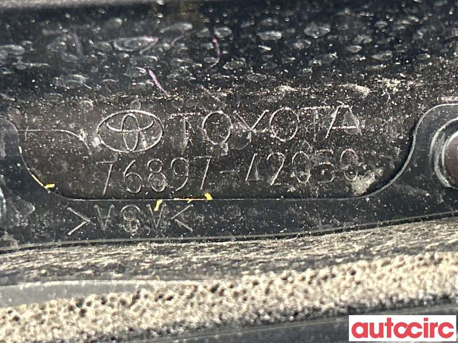 Spoiler bak til Toyota RAV4 2019-->> (Type V)  (TOYOTA||76897-42050)