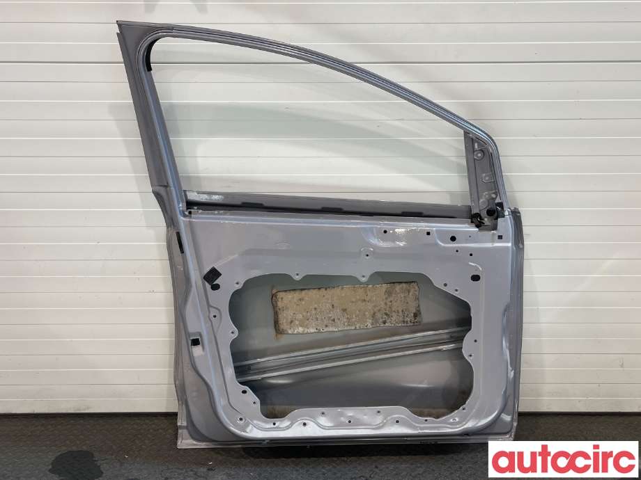 Dør venstre foran til Ford Kuga 2008-2012 (Type I)  (FORD|1712679|P8V41-S20125-AC)