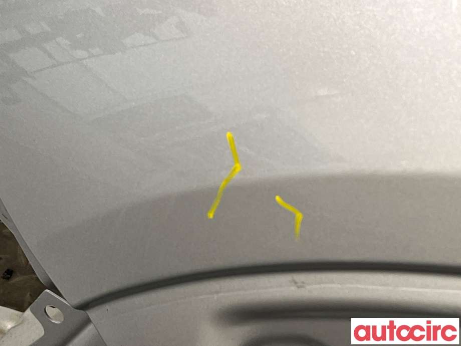 Skjerm venstre foran til Citroën C4, Cactus 2014-2017 (Fase 1)  (CITROEN|9801112580)