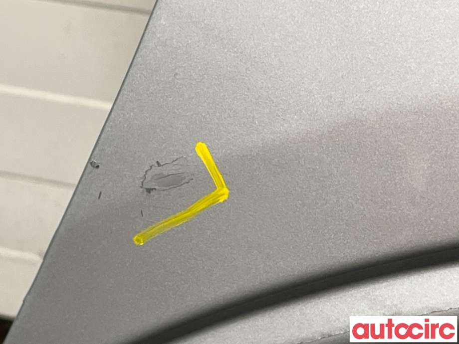 Skjerm høyre foran til Citroën C4, Cactus 2014-2017 (Fase 1)  (CITROEN|9801112080)