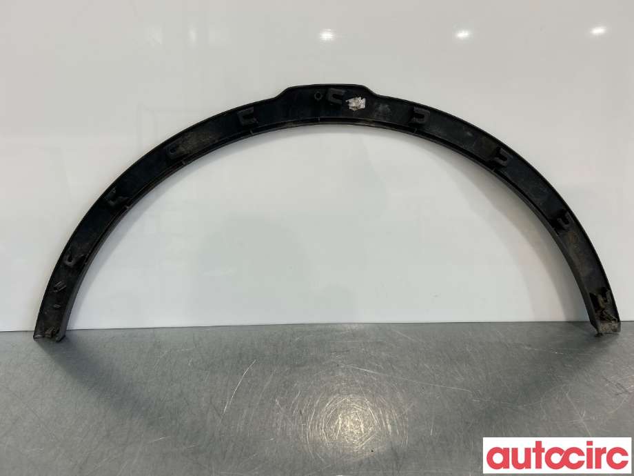 Hjulbuelist høyre foran til Land Rover Range Rover, Evoque 2011-2019 (Type I)  (LAND-ROVER|LR036051||BJ3216A074AC)