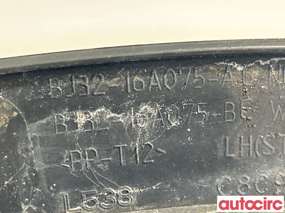 Hjulbuelist venstre foran til Land Rover Range Rover, Evoque 2011-2019 (Type I)  (LAND-ROVER|LR036053||BJ3216A075AC)