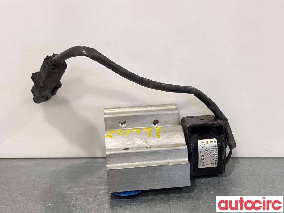 Diverse deler til Renault Zoe 2013-2019 (Fase 1)  (RENAULT|924893668R|443310-1182)