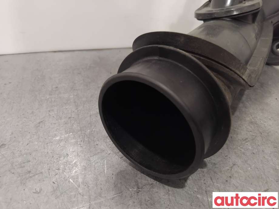 Luftslange innsug til Ford Ranger / Ranger Raptor 2022-->> (FORD|2587305||MB3G-9R504-FC)