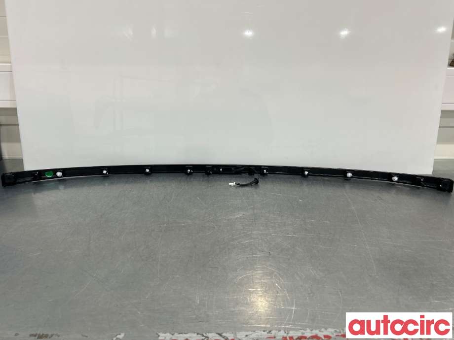 Lister til Volvo EX30 2023-->>  (VOLVO|80001883|)