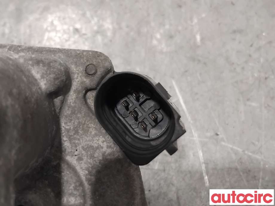 Spjeldhus til Hyundai Ix35 2010-2015  (HYUNDAI|351002F000||351002F600)