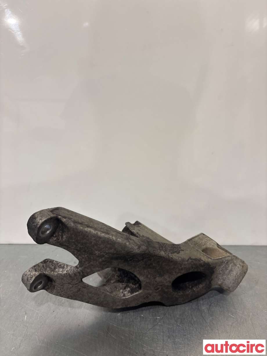 Motorfeste til Audi A4 2007-2014 (Type IV) (B8) (B8) (AUDI|8K0199307BP|)
