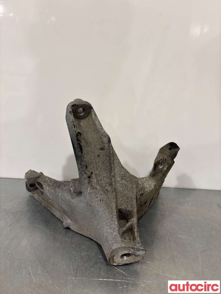 Motorfeste til Audi A4, 2007-2014 (Type IV) (B8) (B8) (AUDI|8K0199308BE)