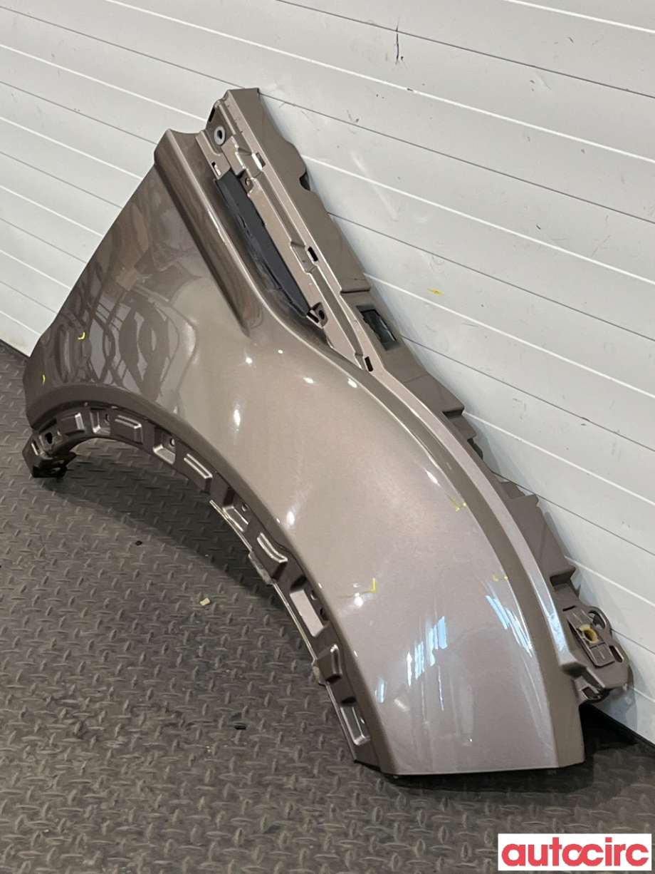 Skjerm høyre foran til Land Rover Range Rover, Evoque 2011-2019 (Type I) (LAND-ROVER|LR066922|LR027589)