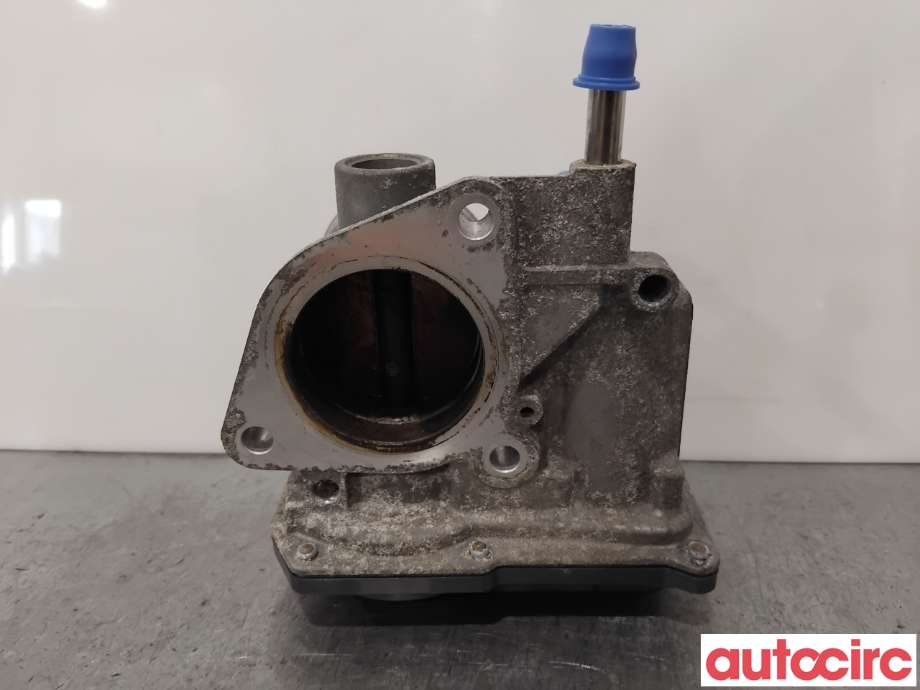 Spjeldhus til Toyota Yaris 2012-2014 (Type III, Fase 1)  (TOYOTA|2203047040||22030-47040)