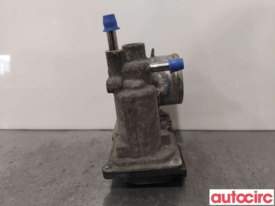 Spjeldhus til Toyota Yaris 2012-2014 (Type III, Fase 1)  (TOYOTA|2203047040||22030-47040)
