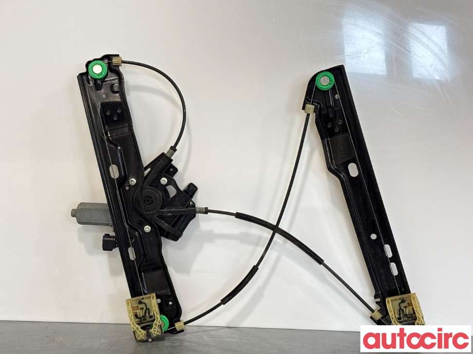 Ruteheis høyre foran til Land Rover Range Rover, Evoque 2011-2019 (Type I)  (LAND-ROVER|LR031660|918957-104|BJ3223270AA)