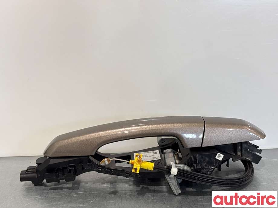 Dørhåndtak utv høyre foran til Land Rover Range Rover, Evoque 2011-2019 (Type I)  (LAND-ROVER|LR061201||BJ32203A28CD)