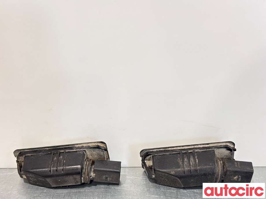 Skiltlys til Porsche Cayenne 2010-2017 (92A) (92A) (PORSCHE|95863162000||1K3-943-021)