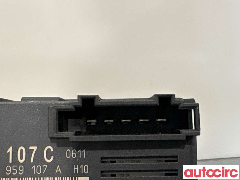Styreenhet elektrisk bakluke til Porsche Cayenne 2010-2017 (92A) (92A) (PORSCHE|95861808002|28-4093-6004-3-00|95861808004)