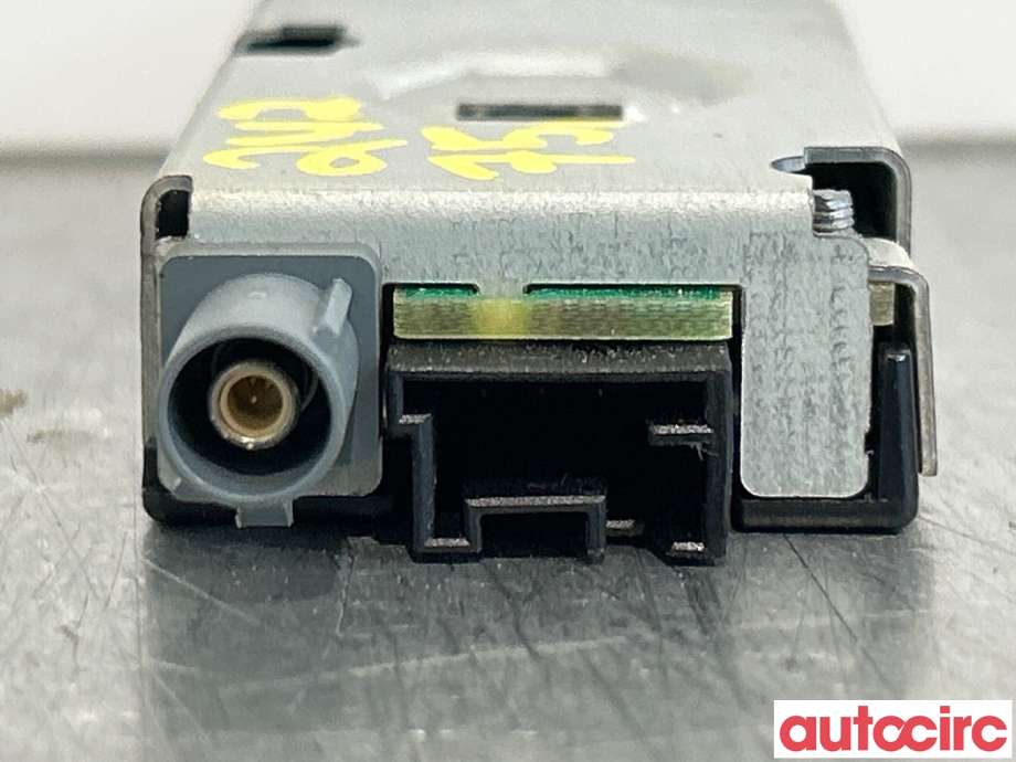 Antenne forsterker til Peugeot 5008 2010-2017 (Type I)  (PEUGEOT|6561YN||9664378080)