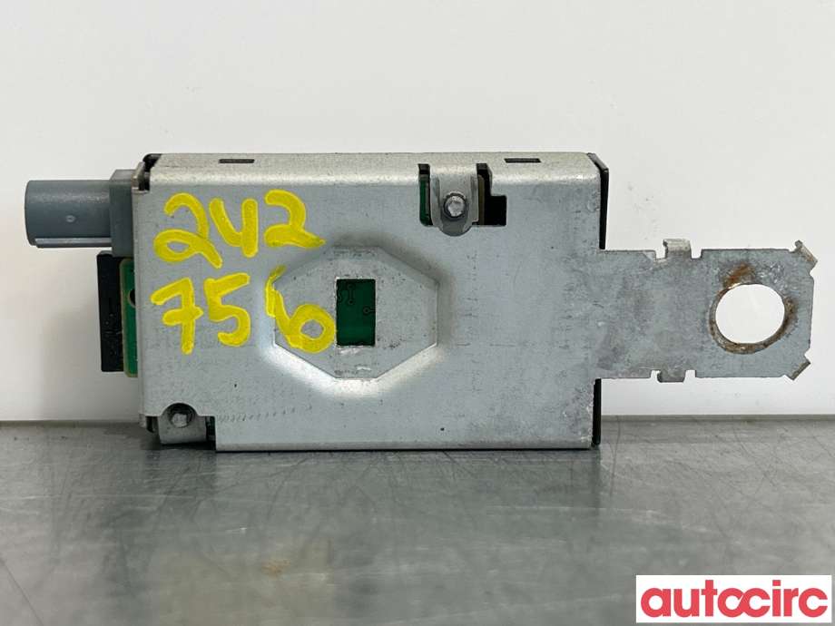 Antenne forsterker til Peugeot 5008 2010-2017 (Type I)  (PEUGEOT|6561YN||9664378080)