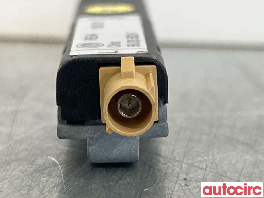 Antenne forsterker til VW Golf VI 2008-2012 (VOLKSWAGEN|5K0035552A|)