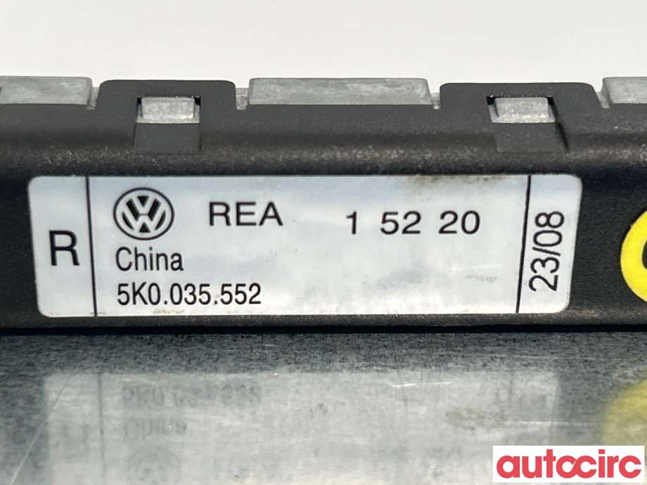 Antenne forsterker til VW Golf VI 2008-2012 (VOLKSWAGEN|5K0035552|)
