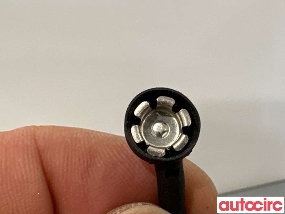Antenne forsterker til Opel Astra K 2015-->>  (OPEL|39163938|421251063|13383702)