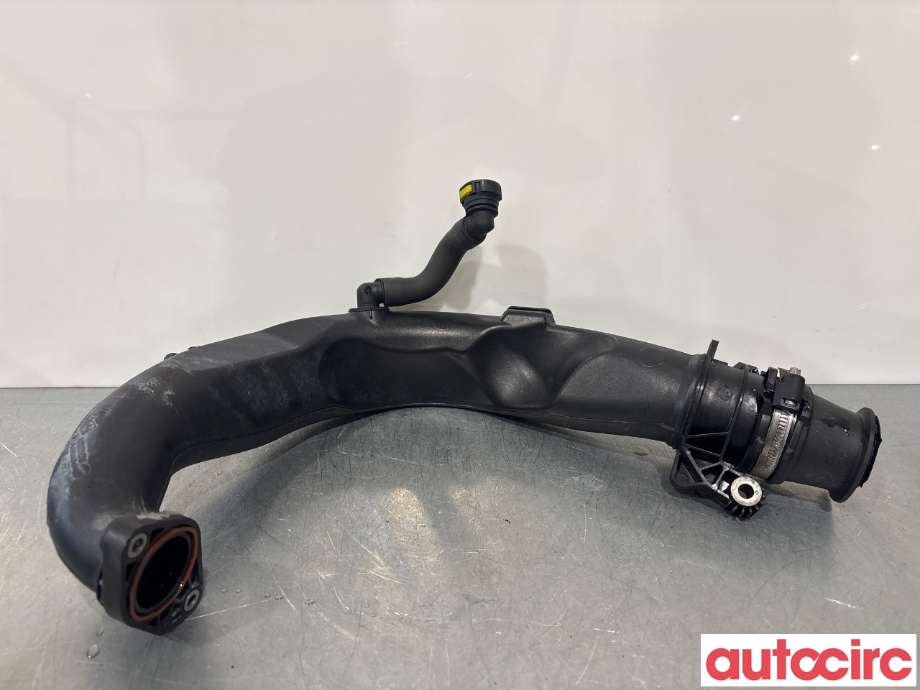 Luftslange innsug til Renault Megane 2009-2016 Type III  (RENAULT|8200645723|)