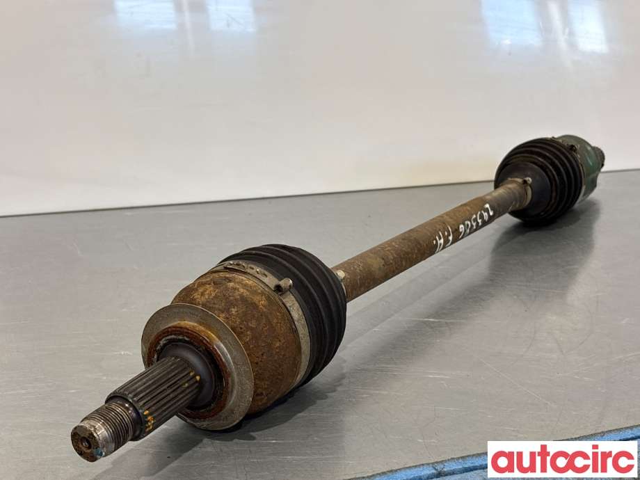 Drivaksel høyre foran til Subaru Forester 2008-2013 (Type III) (SUBARU|28321SC000||28321SC001)