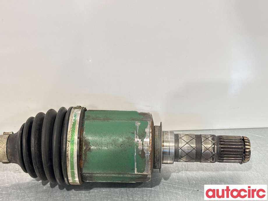Drivaksel høyre foran til Subaru Forester 2008-2013 (Type III) (SUBARU|28321SC000||28321SC001)