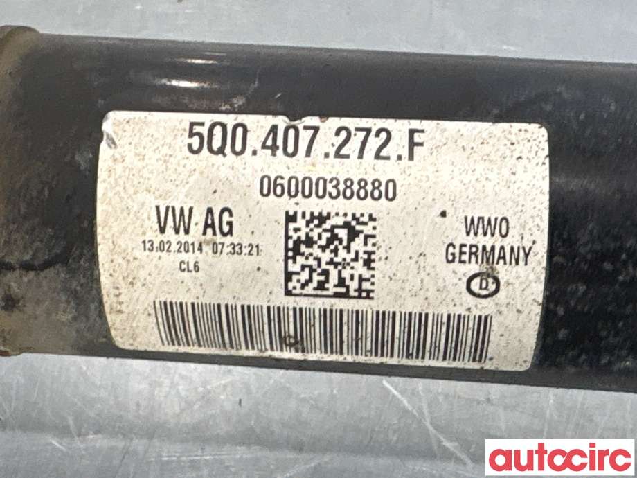 Drivaksel høyre foran til VW Golf VII 2012-2017 (Fase 1) (VOLKSWAGEN|5Q0407762JX||5Q0407272F)