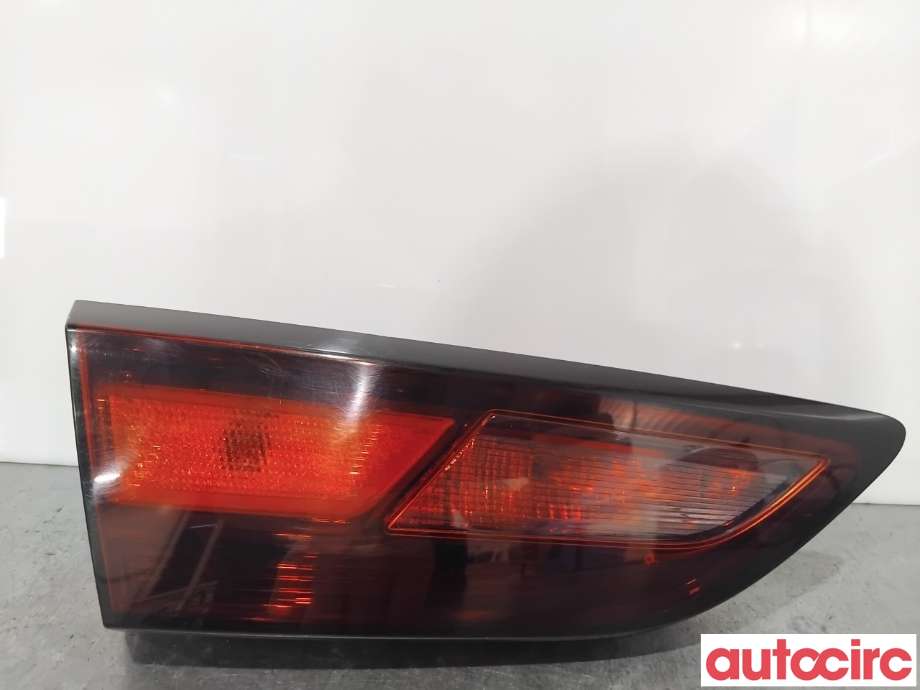 Baklykt venstre indre til Opel Astra K 2015-->> (OPEL|39032988|81390101|39098788)