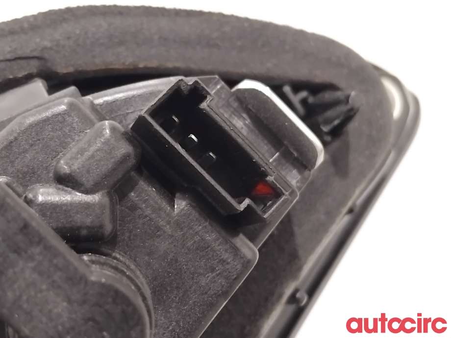 Baklykt venstre indre til Opel Astra K 2015-->> (OPEL|39032988|81390101|39098788)