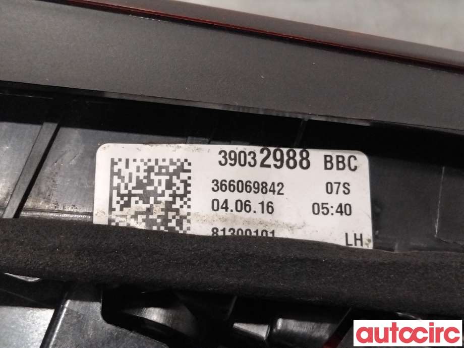 Baklykt venstre indre til Opel Astra K 2015-->> (OPEL|39032988|81390101|39098788)