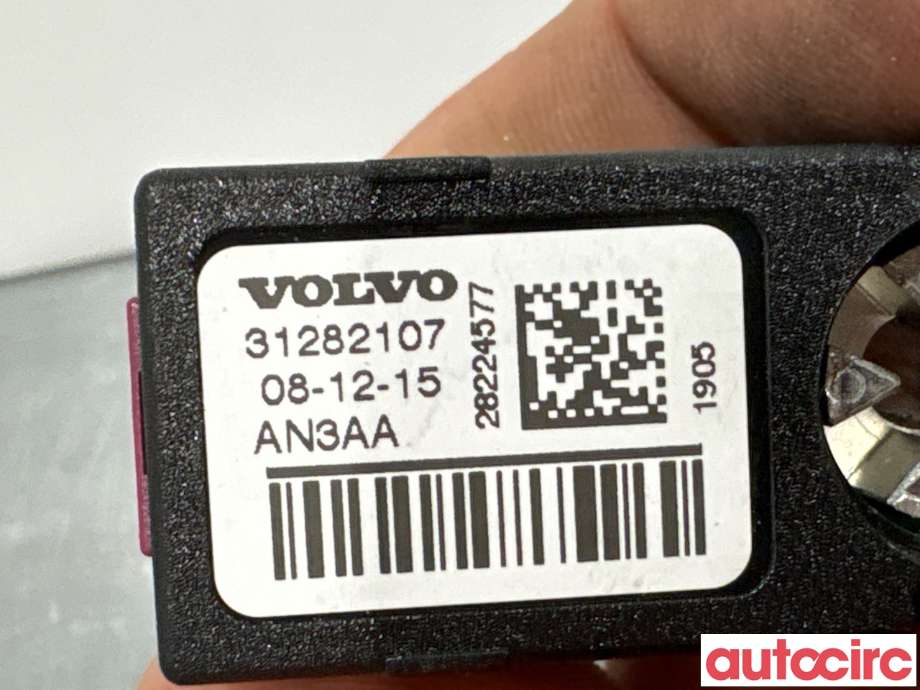 Antenne forsterker til Volvo V60/V60 CC 2013-2018 (Type I, Fase 2)  (VOLVO|31282107|)