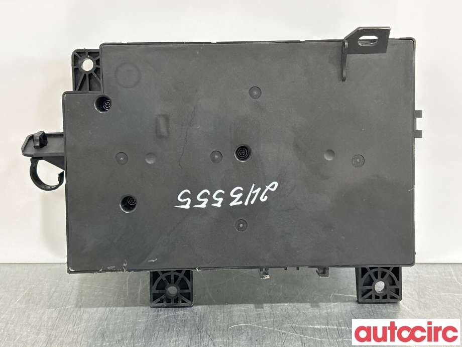 Sikringsboks til Mitsubishi Eclipse Cross 2018-->>  (MITSUBISHI|8637C076||8637A496)