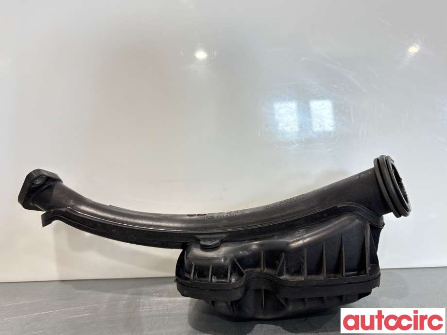 Luftslange innsug til Volvo XC70 2014-2016 (Type II, Fase 2)  (VOLVO|30774691|)