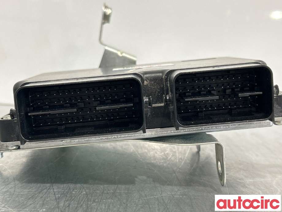Styreenhet motor til Mitsubishi Eclipse Cross 2018-->> (MITSUBISHI|1860D696|)