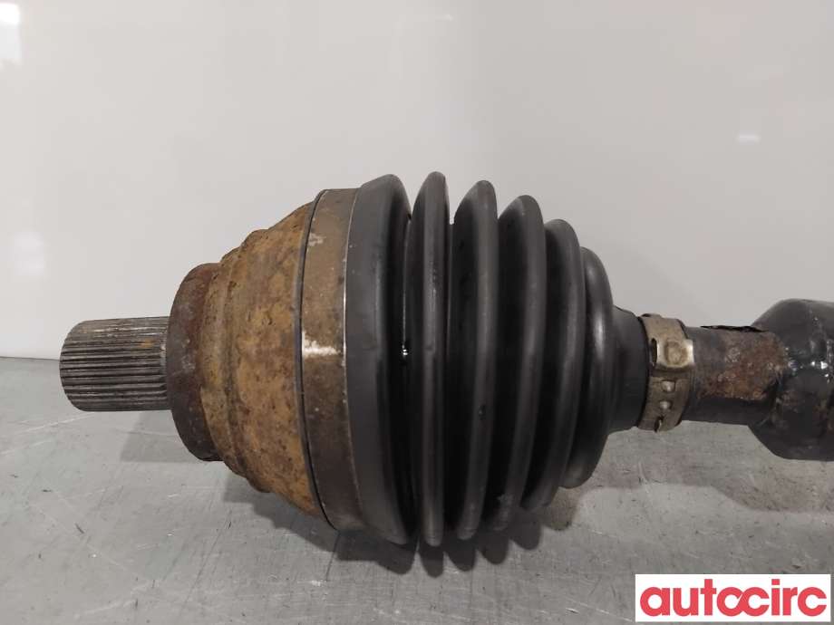 Drivaksel høyre foran til Audi A3 2012-2016 (Type III, Fase 1)  (AUDI|5Q0407272BN||5Q0407272FG)