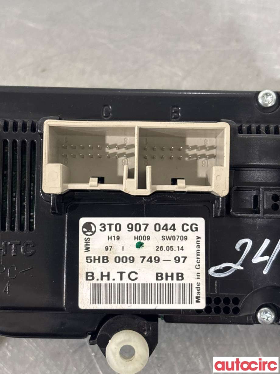 Varmeapparat betjening til Škoda Superb 2008-2015 (Type II) (SKODA|3T0907044CG|)