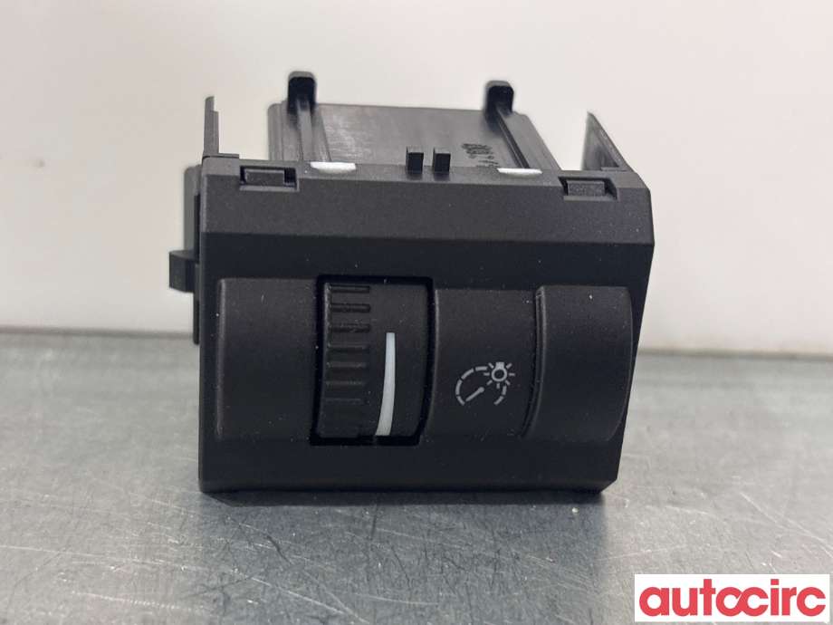 Bryter diverse til Škoda Superb 2008-2015 (Type II) (SKODA|1Z0941333A|)